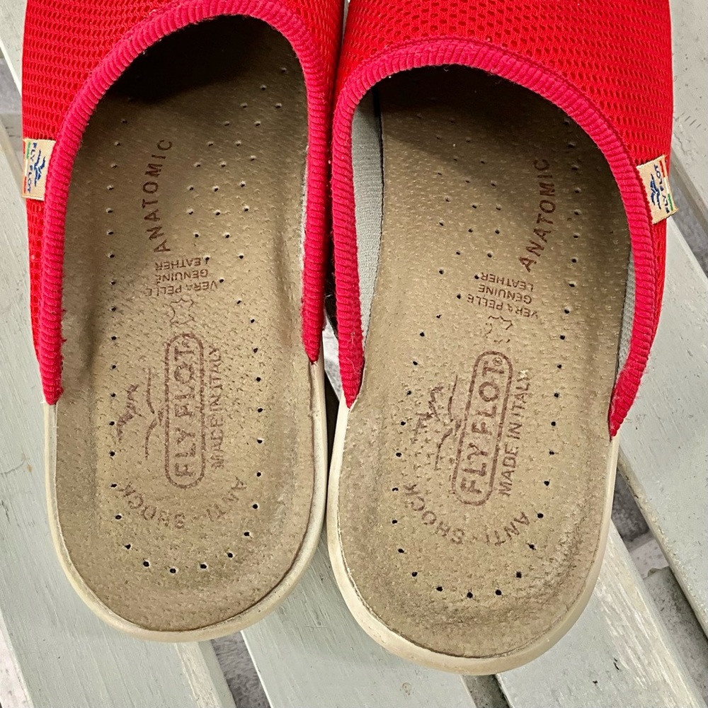 Fly Flot Red Slip-On Shoes 40 9 - Picture 2 of 4